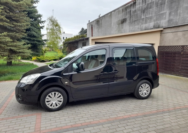 Citroen Berlingo cena 22900 przebieg: 175791, rok produkcji 2009 z Kłecko małe 407